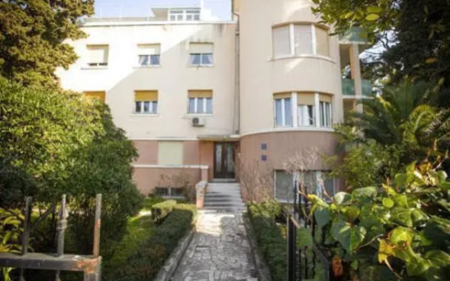 Apartments Curavic