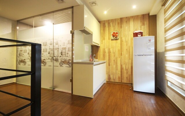 Buan Gyeokpo Jazz Motel and Pension