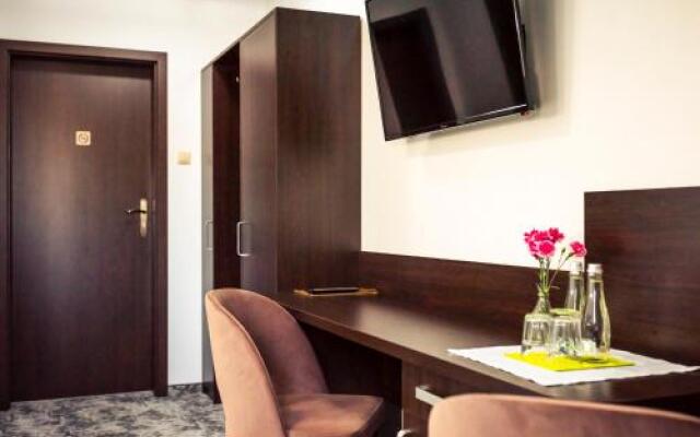 Hotel Mużakowski