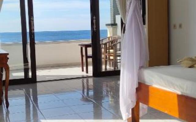 Warung Jemeluk & Home Stay