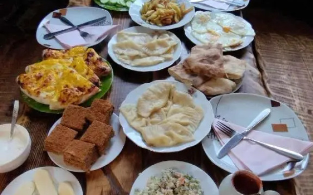Eliso'S Guesthouse