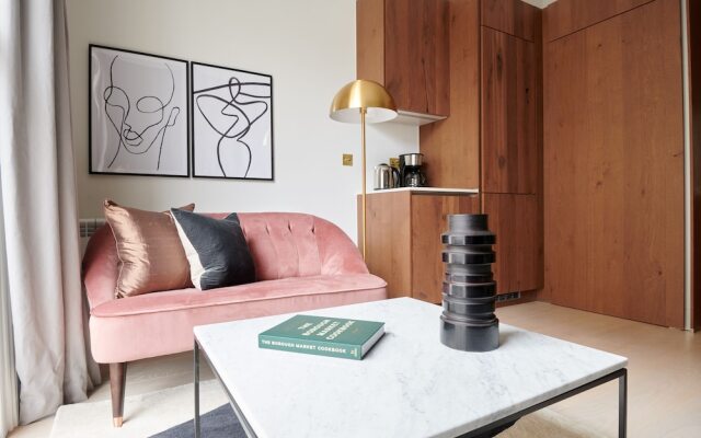 Sonder Kensington Town House