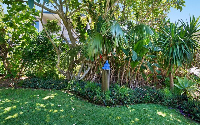 Azolla Beach House