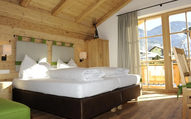 Chalet in Wagrain With Sauna and Swimming Pond