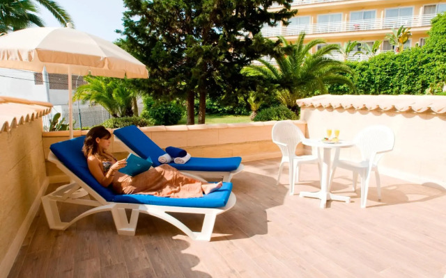 Ona Palmira Paguera Hotel