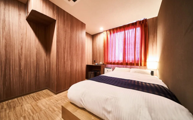 &And Hostel Shinsaibashi East