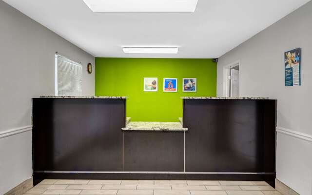 Studio 6 Atlanta, GA - Chamblee