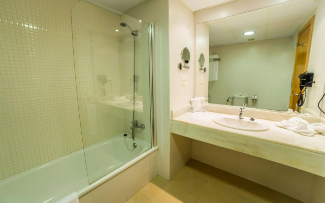 Hotel Adaria Vera