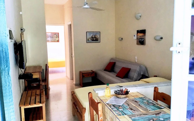 Almyra Apartments & Studios