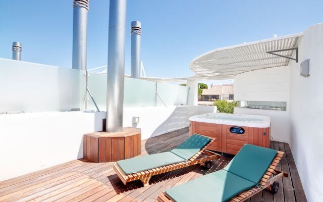 Oceanview Apartment