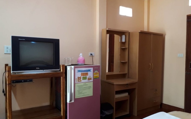 Smart Resort – Guest Rooms – Chaloem Phra Kiat