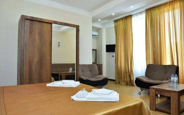 Dream Sky Hotel