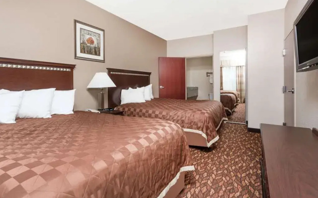 La Quinta Inn & Suites By Wyndham Augusta/Fort Eisenhower