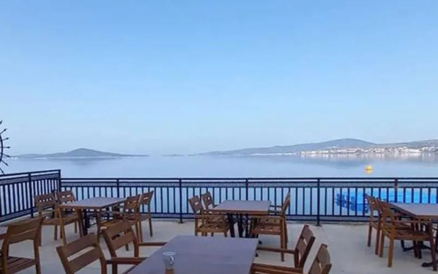 Ayvalik Cihan Otel
