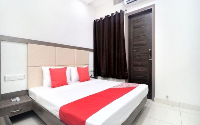 OYO 15005 Hotel K-Homes