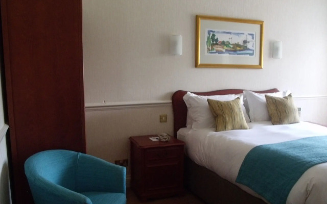 The Bromley Court Hotel