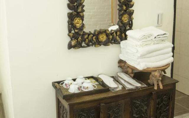 Home & Teak Residence