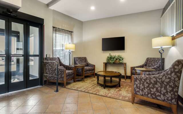 Best Western Plus Grapevine Inn