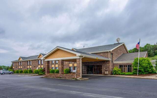 Quality Inn Tully I-81