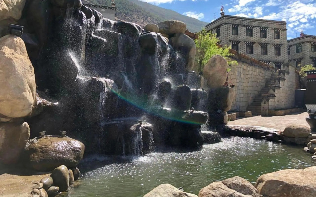 7 Days Inn Daocheng Shangri-La Yading Scenic Area