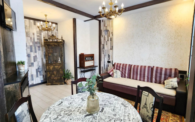 Apartments on Simanovsky street 28