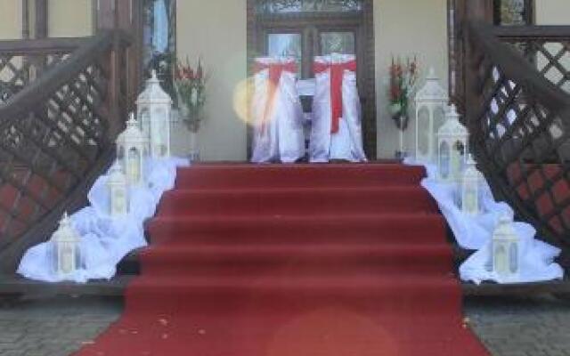 Palac Parkowy Parnowo