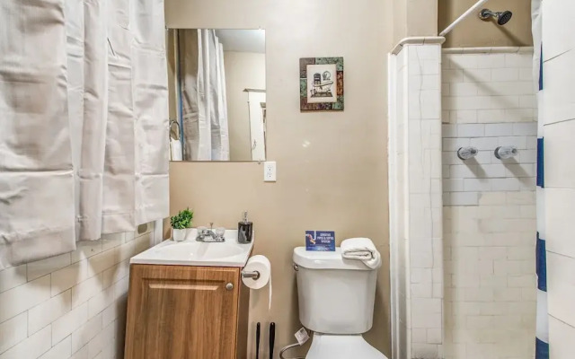 Bluemoon Bungalow 2 Units