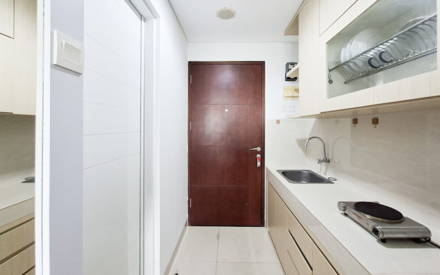 Wonderful Living Studio At Apartment Springwood Residence Tangerang