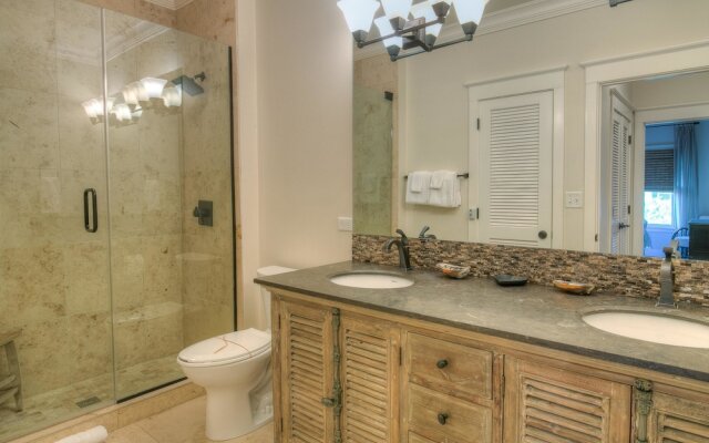 Beachy Bungalow by Exclusive 30A