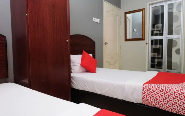 Oyo 1012 Stada Hotel