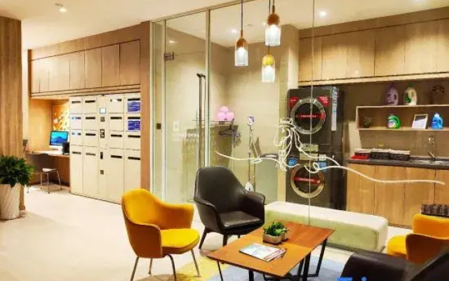 Hanting Premium Hotel Yancheng Dafeng Vehicle Administration Office