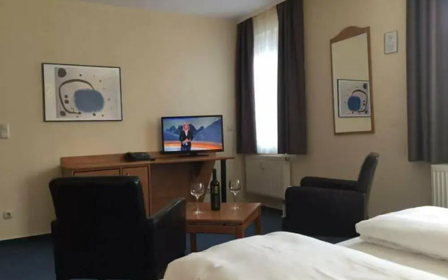 Sunibel Inn Hotel