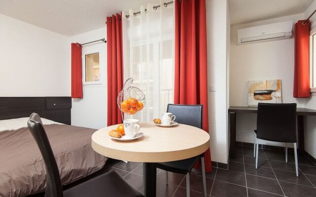 Villa Serafina Apartments