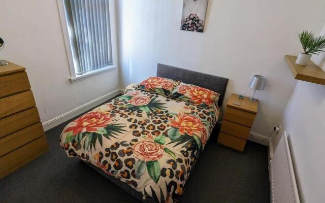 The Lawrence, 2 Bedroom Victorian House