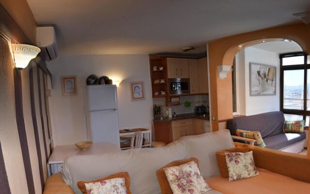 Apartment With one Bedroom in Fuengirola, With Private Pool - 50 m From the Beach