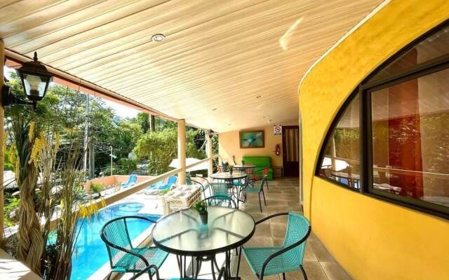 Hotel Colibri
