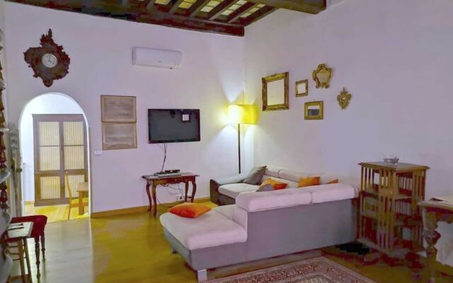 Palace of the Masks in the Heart of Rome