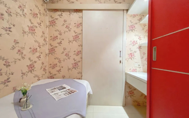 Simply Strategic and Good 2BR Green Pramuka City Apartment