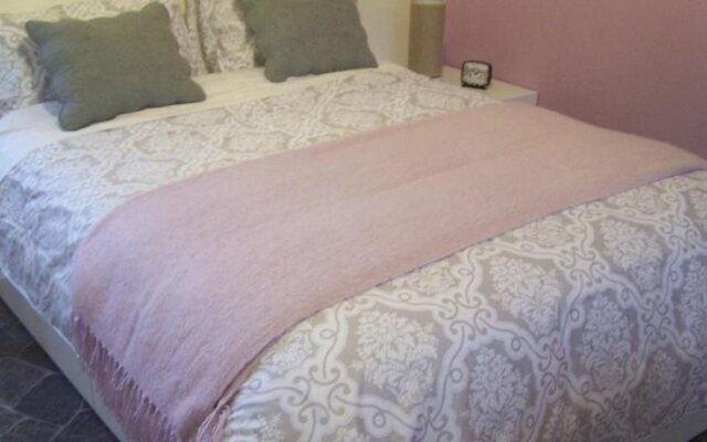 Creswick Cabin Retreat