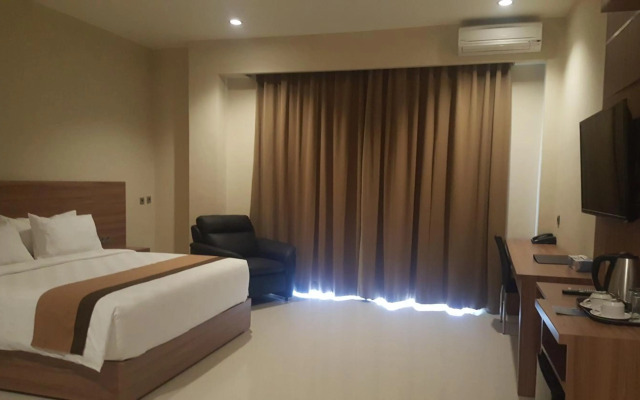 Padadita Beach Hotel