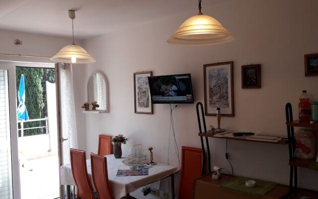 Room-the Most Beautiful Position in Zato