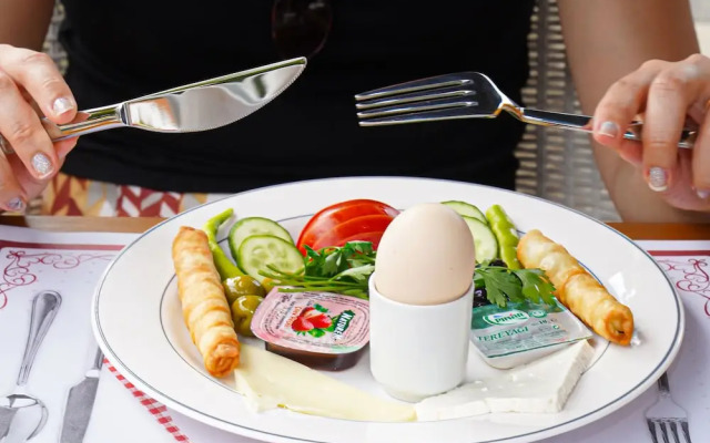 Akyaka Nehir Butik Otel