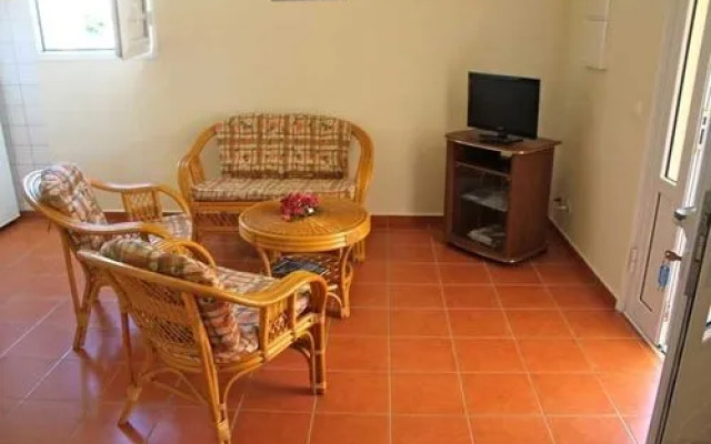 Village Bungalows Chez Honore