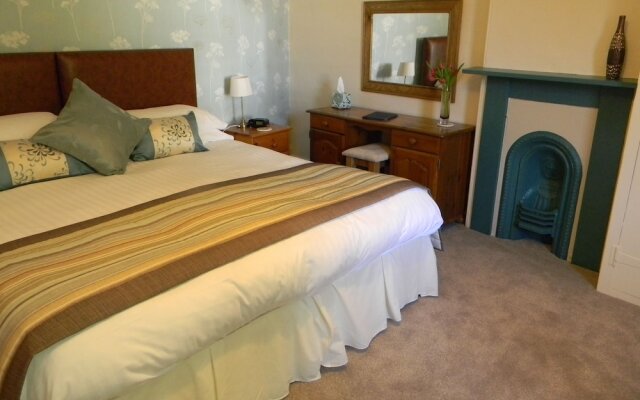 Stratton Gardens Guest House