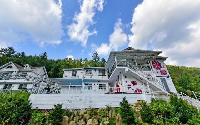 Kapyeong Vivid Pension