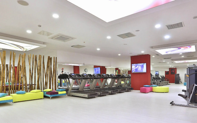 Mayi Hotel