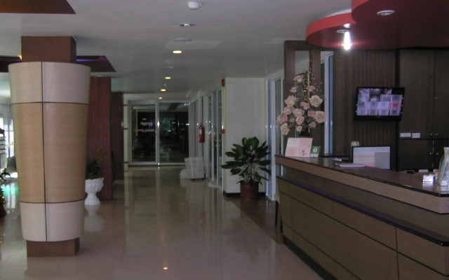 The Impress Khonkaen Hotel