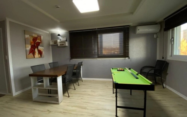 Andong Sketch Pension