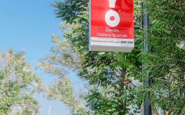 Oyo 1119 Gendhis Gallery Syariah