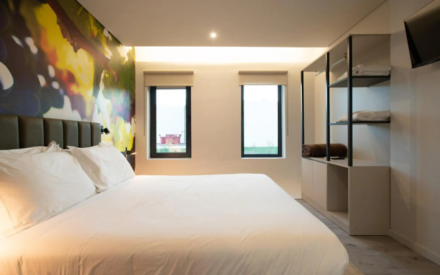Grapple Hotel